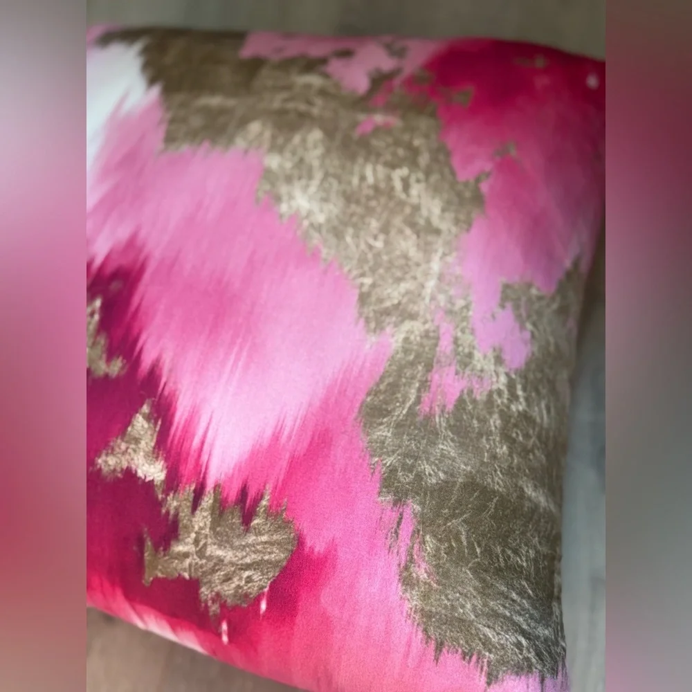 Abstract Pink & Gold Decorative Throw Pillow 'Vivanti Gold' NWOT